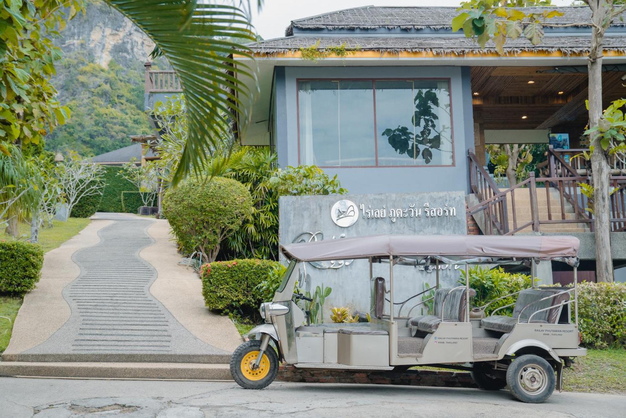 Railay Phutawan Resort Bagian luar foto